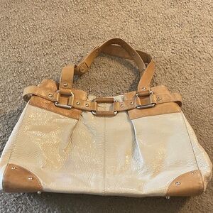 Etienne Collection Privee Cream Patent Shoulder Bag with Tan Suede Interior.